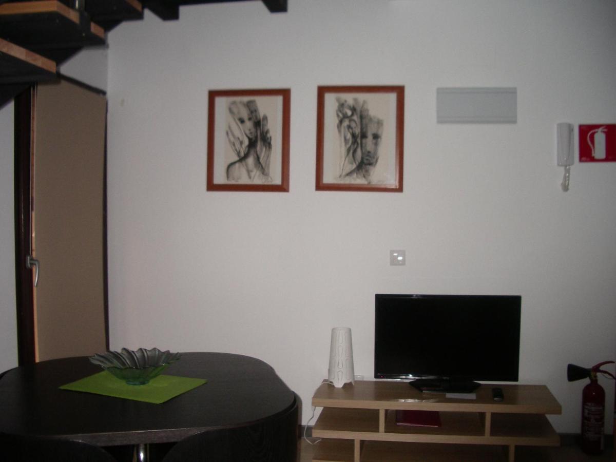 Apartamentos La Fonda Ариньон Экстерьер фото